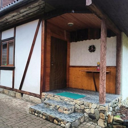 Max Home Tatariv Exterior photo